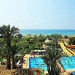 Caretta אתר נופש